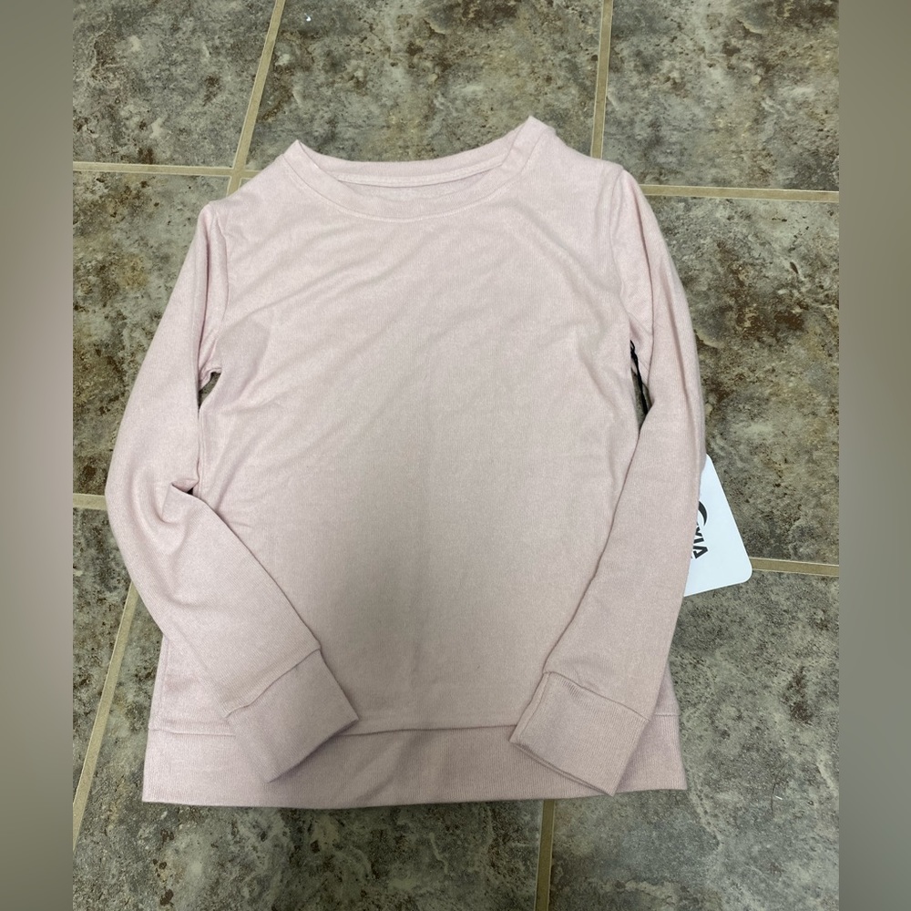 Nwt zyia top